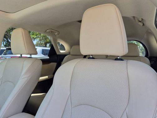 Eminent White Pearl 2021 Lexus RX 350 Base