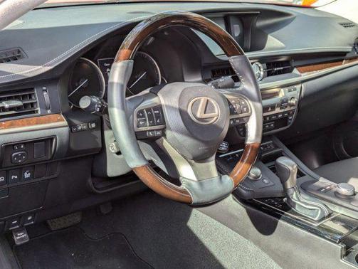 2018 Lexus ES 350 Base