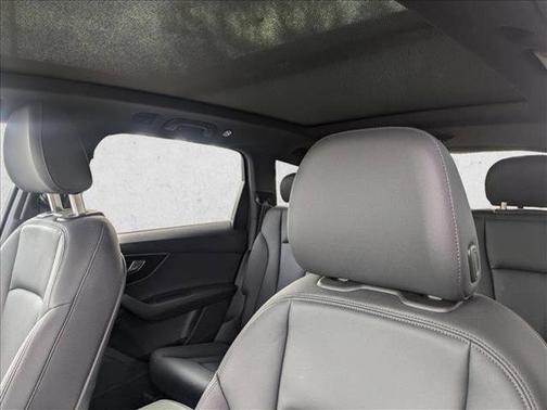 2021 Audi Q7 55 Premium