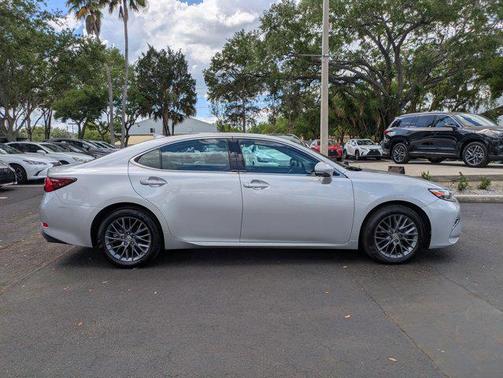 Atomic Silver 2018 Lexus ES 350 Base
