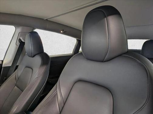 2024 Tesla Model Y Long Range Single Motor Rear-Wheel Drive