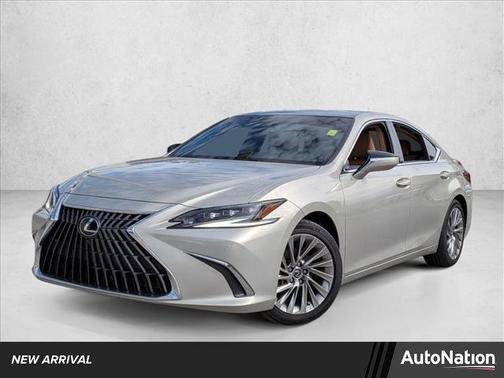 2022 Lexus ES 350 Ultra Luxury