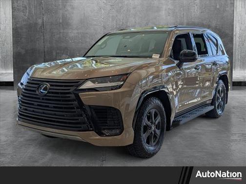 2025 Lexus LX 700h Overtrail