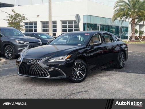 2025 Lexus ES 350 Base
