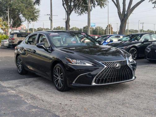 2025 Lexus ES 350 Base