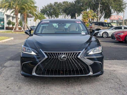 2025 Lexus ES 350 Base