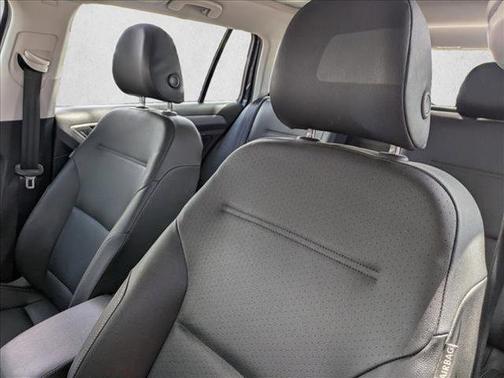 Silk Blue Metallic 2017 Volkswagen Golf SportWagen TSI SE