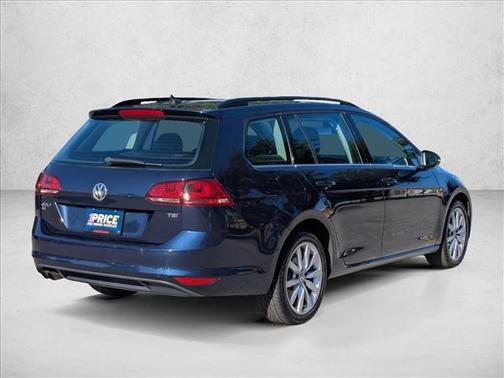 Silk Blue Metallic 2017 Volkswagen Golf SportWagen TSI SE
