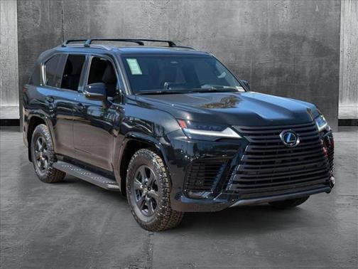2025 Lexus LX 700h Overtrail