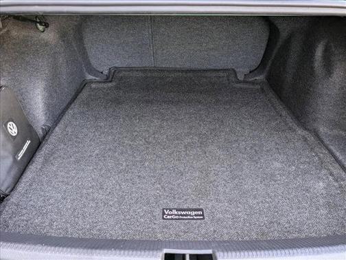 2018 Volkswagen Passat 2.0T R-Line