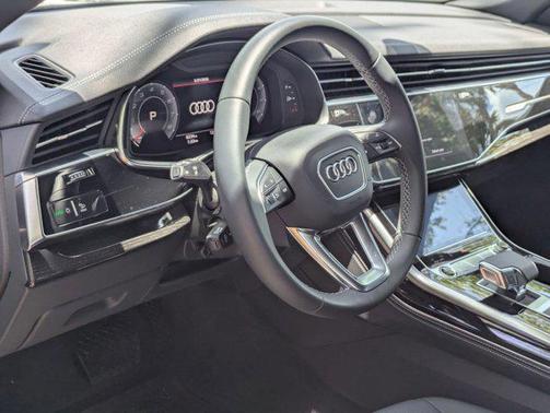 Waitomo Blue Metallic 2025 Audi Q8 55 Premium Plus