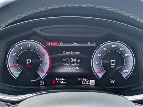 Waitomo Blue Metallic 2025 Audi Q8 55 Premium Plus