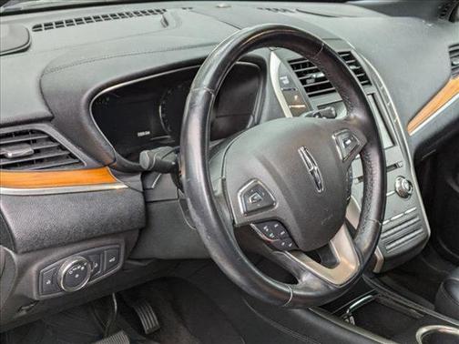 2017 Lincoln MKC Select