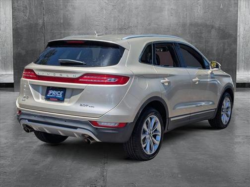 2017 Lincoln MKC Select