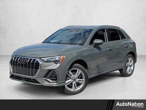 2021 Audi Q3 45 S line Premium