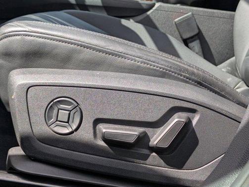Chronos Gray Metallic 2021 Audi Q3 45 S line Premium