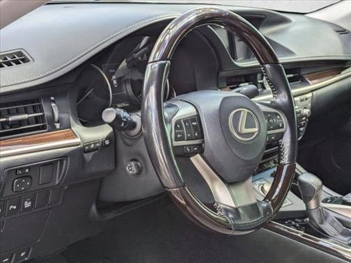 2017 Lexus ES 350 Base