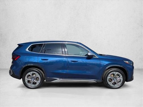 Phytonic Blue Metallic 2023 BMW X1 xDrive28i