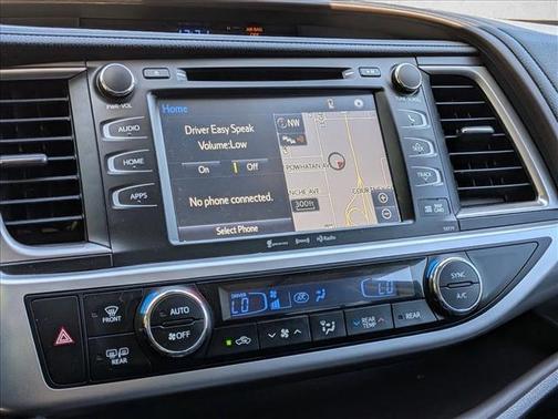 Celestial Silver Metallic 2017 Toyota Highlander XLE