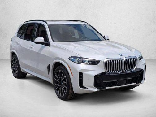 Mineral White Metallic 2026 BMW X5 xDrive40i