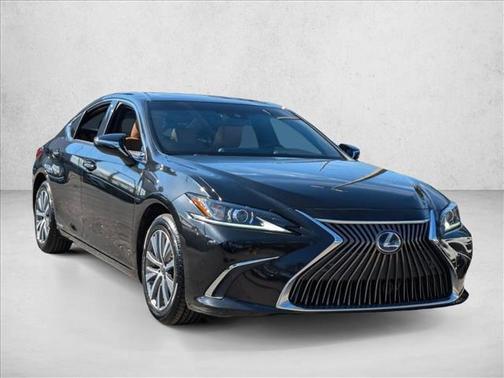 2021 Lexus ES 300h Base
