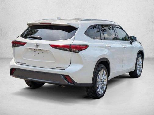 Blizzard Pearl 2021 Toyota Highlander Platinum