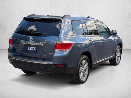 -Select- 2013 Toyota Highlander Limited