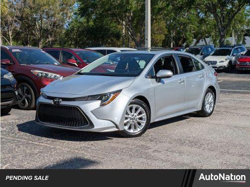 2020 Toyota Corolla XLE