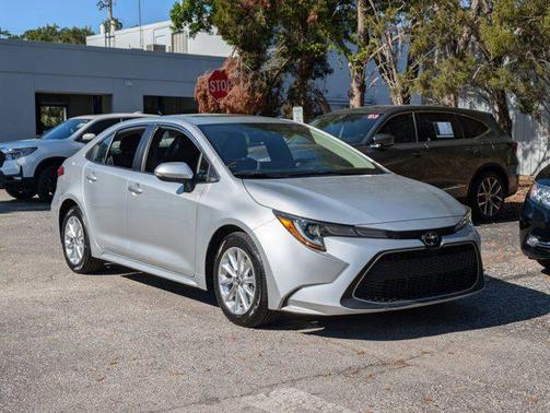 2020 Toyota Corolla XLE