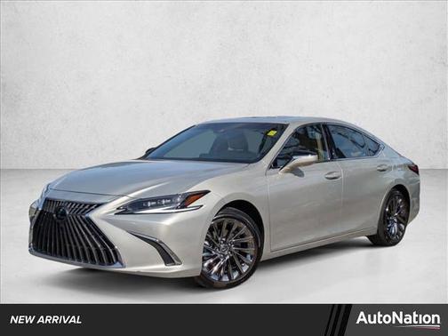 2024 Lexus ES 300h Ultra Luxury
