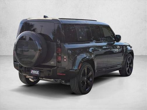 2023 Land Rover Defender 110 X-Dynamic SE