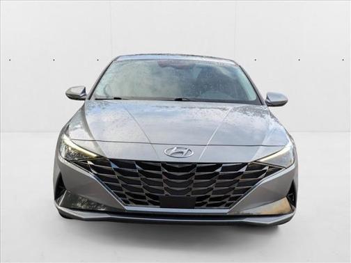 2022 Hyundai ELANTRA Limited