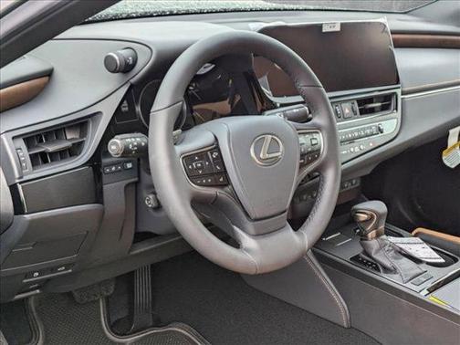 2025 Lexus ES 350 Base