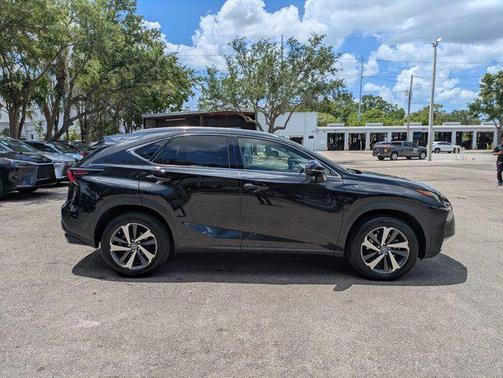 Caviar 2018 Lexus NX 300 Base