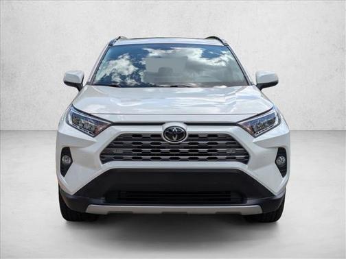 Blizzard Pearl 2020 Toyota RAV4 Limited