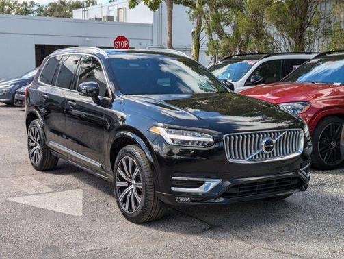 2023 Volvo XC90 B6 Plus 7-Seater