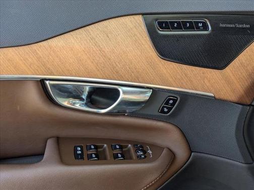 2023 Volvo XC90 B6 Plus 7-Seater