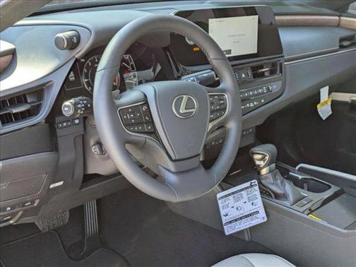 2025 Lexus ES 350 Base