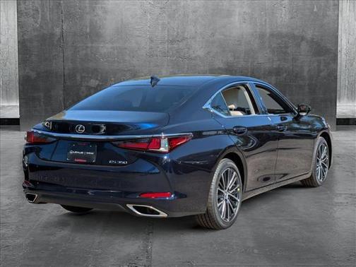 2025 Lexus ES 350 Base