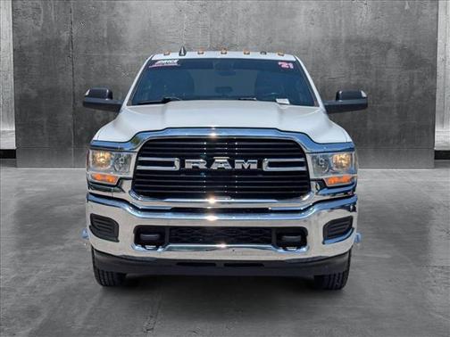 2021 RAM 3500 Big Horn Crew Cab 4x4 8' Box