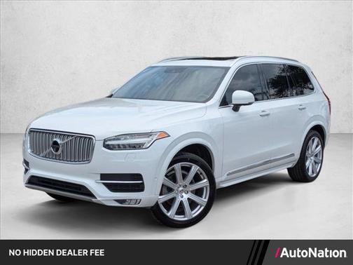 White 2018 Volvo XC90 T6 Inscription