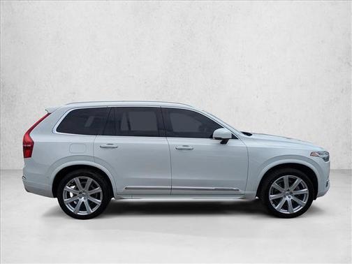 White 2018 Volvo XC90 T6 Inscription