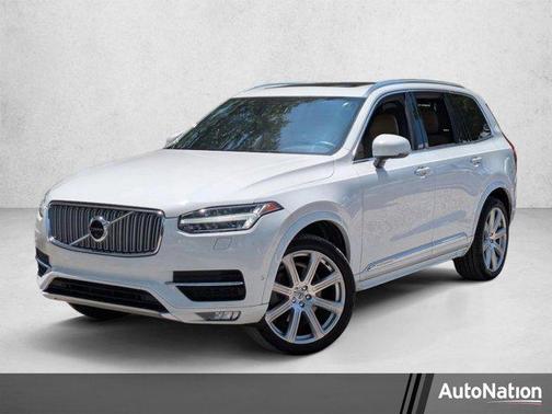 White 2018 Volvo XC90 T6 Inscription