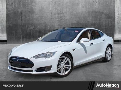 2015 Tesla Model S 85D