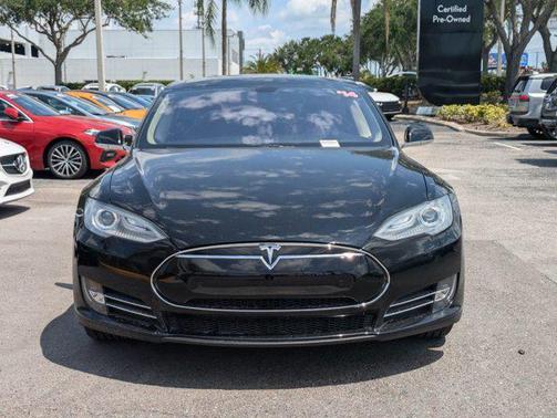 2014 Tesla Model S 85
