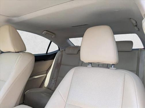 Starfire Pearl 2014 Lexus ES 350 Base