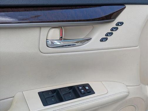 Starfire Pearl 2014 Lexus ES 350 Base