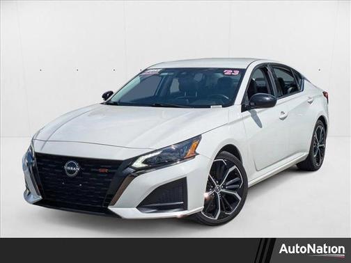 2023 Nissan Altima SR FWD