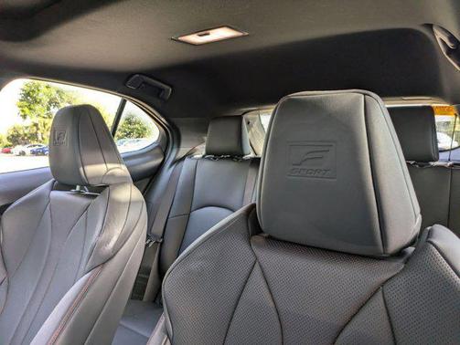 2022 Lexus UX 200 F Sport