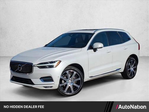 Crystal White Metallic 2021 Volvo XC60 T5 Inscription
